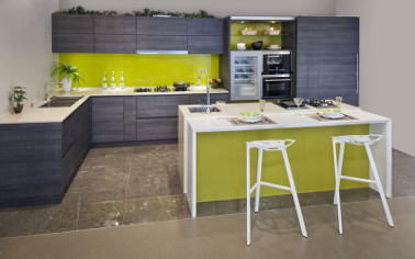 Vigorous kitchen facilitates enjoyment of cooking